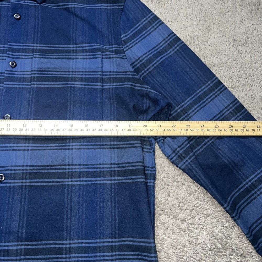Lululemon Flannel Shirt Men's Medium Soft Knit Overshirt Snap Blue Black Plaid - Picture 4 of 5